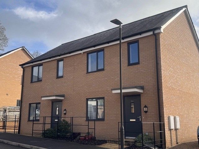 24 Graham Edge, Littlecombe, Dursley